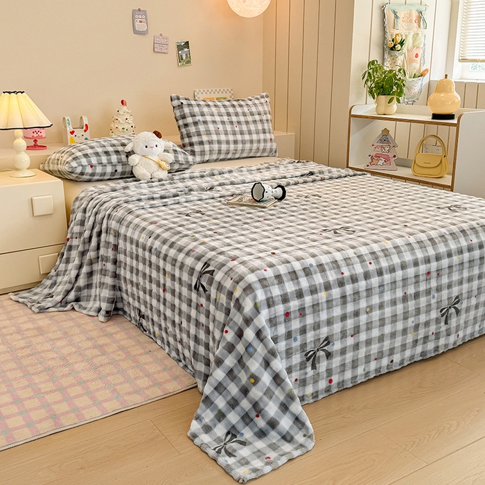 91家纺网 家纺一手货源 找家纺 绣女坊 2025新款A类高克重牛奶绒泡泡绒印花床单单件冬季保暖毛绒毯子绒床单三件套 元气格子