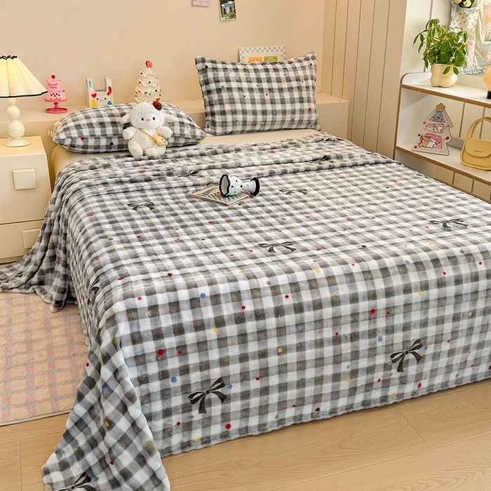 91家纺网 家纺一手货源 找家纺 绣女坊 2025新款A类高克重牛奶绒泡泡绒印花床单单件冬季保暖毛绒毯子绒床单三件套 元气格子