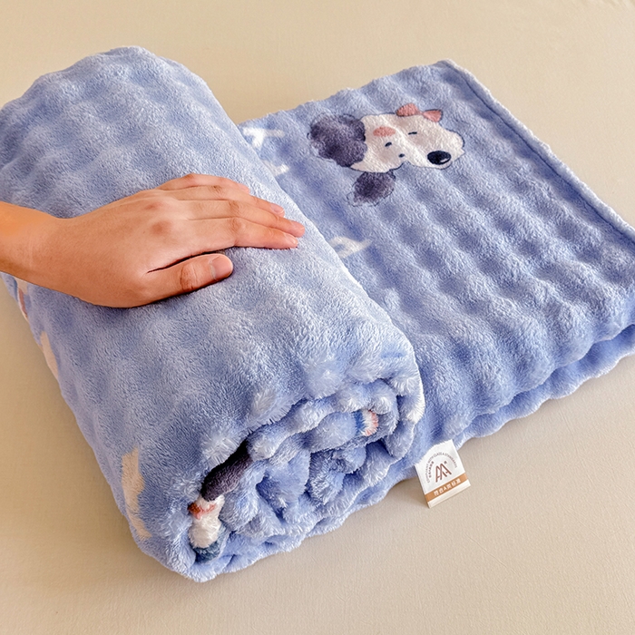 91家纺网 家纺一手货源 找家纺 绣女坊 2025新款A类高克重牛奶绒泡泡绒印花床单单件冬季保暖毛绒毯子绒床单三件套 追梦努比