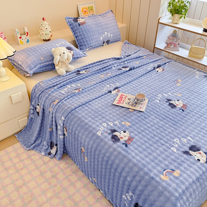 91家纺网 家纺一手货源 找家纺 绣女坊 2025新款A类高克重牛奶绒泡泡绒印花床单单件冬季保暖毛绒毯子绒床单三件套 追梦努比