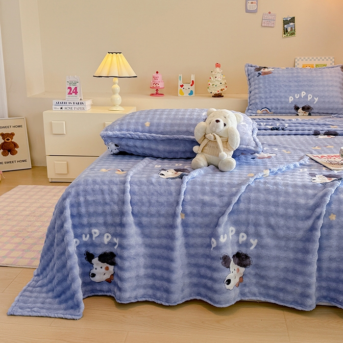 91家纺网 家纺一手货源 找家纺 绣女坊 2025新款A类高克重牛奶绒泡泡绒印花床单单件冬季保暖毛绒毯子绒床单三件套 追梦努比