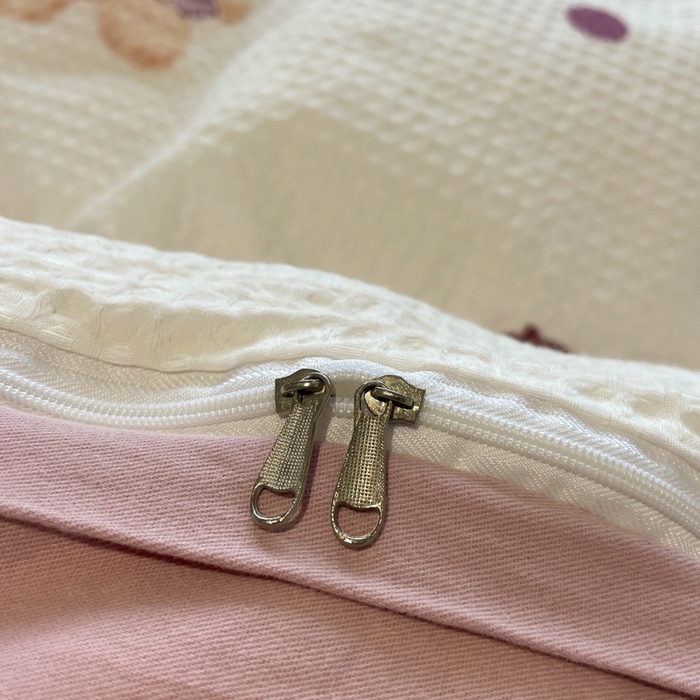 91家纺网 家纺一手货源 找家纺 小叮当家纺仓储工厂店 2025新款提供买家秀爆款花型不断货全棉纯棉A类华夫格印花磨毛四件套 克洛莉-米