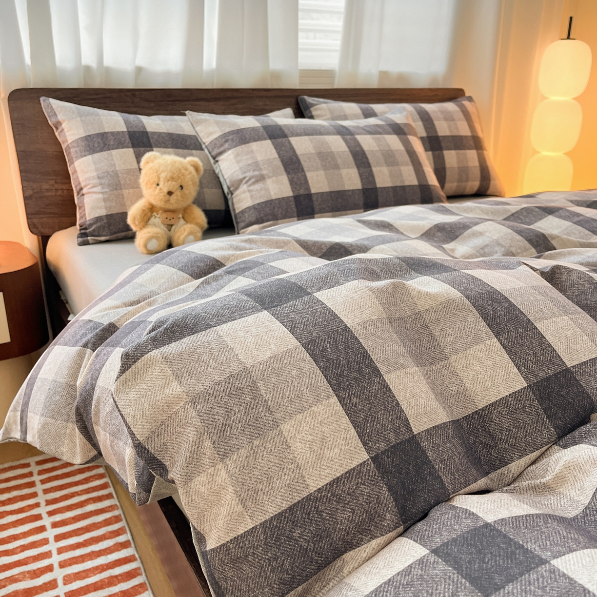 91家纺网 家纺一手货源 找家纺 小叮当家纺仓储工厂店 2025新款提供买家秀爆款花型不断货亲肤舒适原棉加厚磨毛四件套 朗格-灰