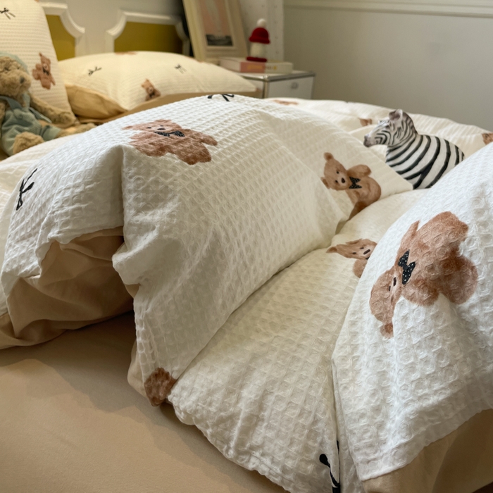 91家纺网 家纺一手货源 找家纺 小叮当家纺仓储工厂店 2025新款提供买家秀爆款花型不断货全棉纯棉A类华夫格印花磨毛四件套 莫妮卡-米