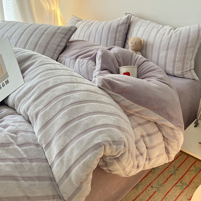 三朵家纺 2025新款3D立体加厚雕花绒牛奶绒四件套-米兰系列 米兰-紫