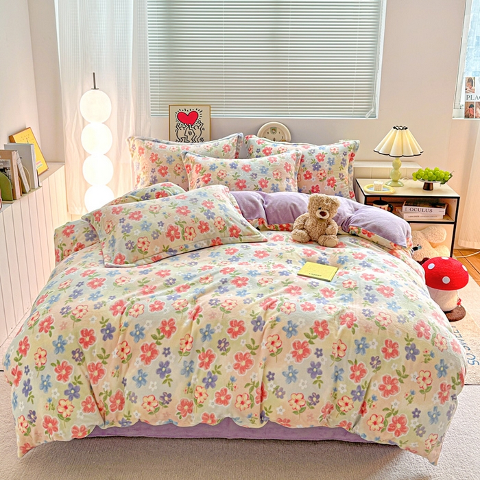 91家纺网 家纺一手货源 找家纺 简一 2025新款小清新牛奶绒印花四件套-花卉系列 花在云端