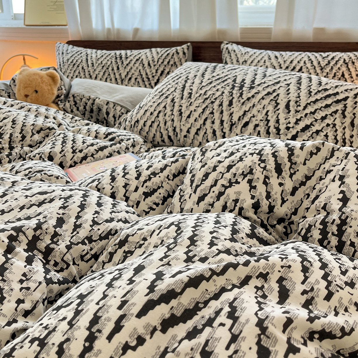 91家纺网 家纺一手货源 找家纺 小叮当家纺仓储工厂店 2025新款提供买家秀爆款花型不断货亲肤舒适原棉加厚磨毛四件套 麦语-灰