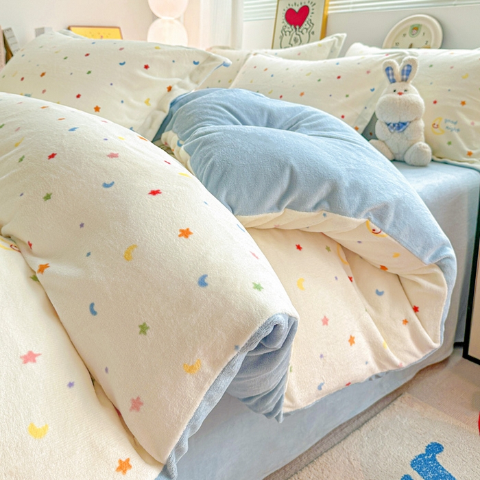 91家纺网 家纺一手货源 找家纺 简一 2025新款小清新牛奶绒印花四件套-花卉系列 繁星