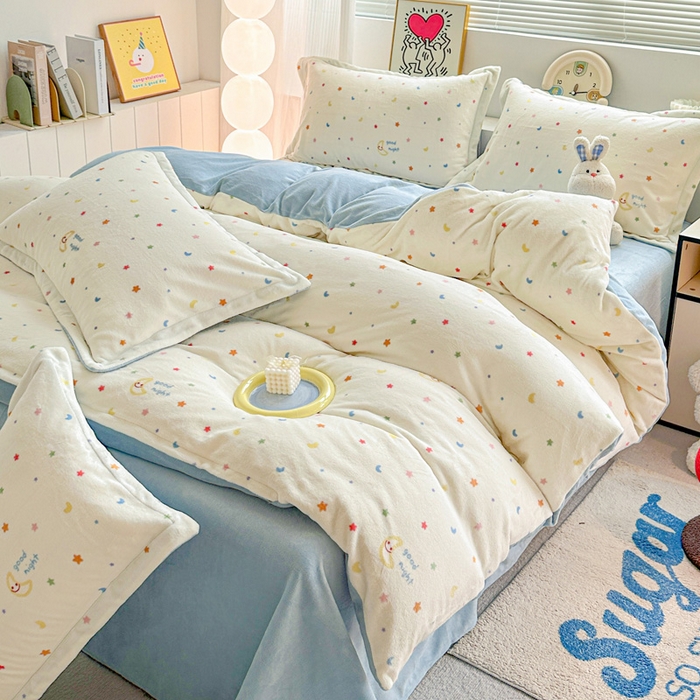 91家纺网 家纺一手货源 找家纺 简一 2025新款小清新牛奶绒印花四件套-花卉系列 繁星