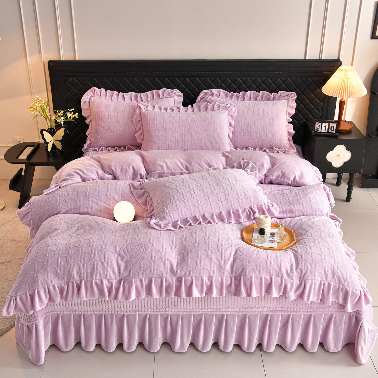 91家纺网 家纺一手货源 找家纺 （总）赫本家纺  2025新款高克重纯色花边款雕花绒床盖款四件套