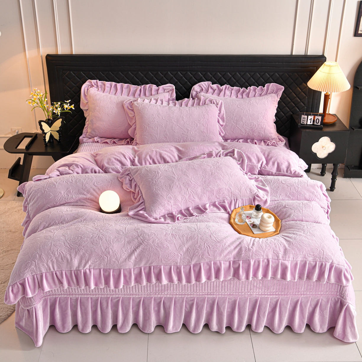 91家纺网 家纺一手货源 找家纺 （总）赫本家纺  2025新款高克重纯色花边款雕花绒床盖款四件套