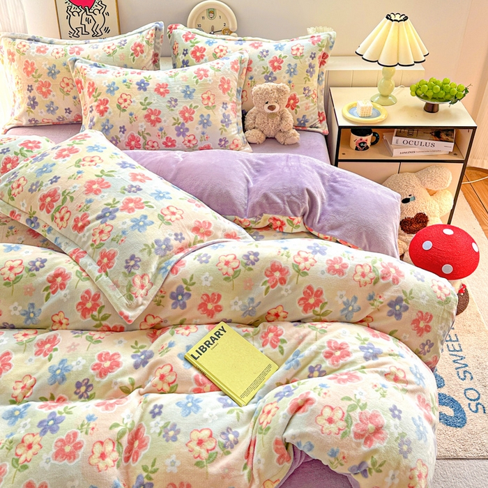 91家纺网 家纺一手货源 找家纺 简一 2025新款小清新牛奶绒印花四件套-花卉系列 花在云端