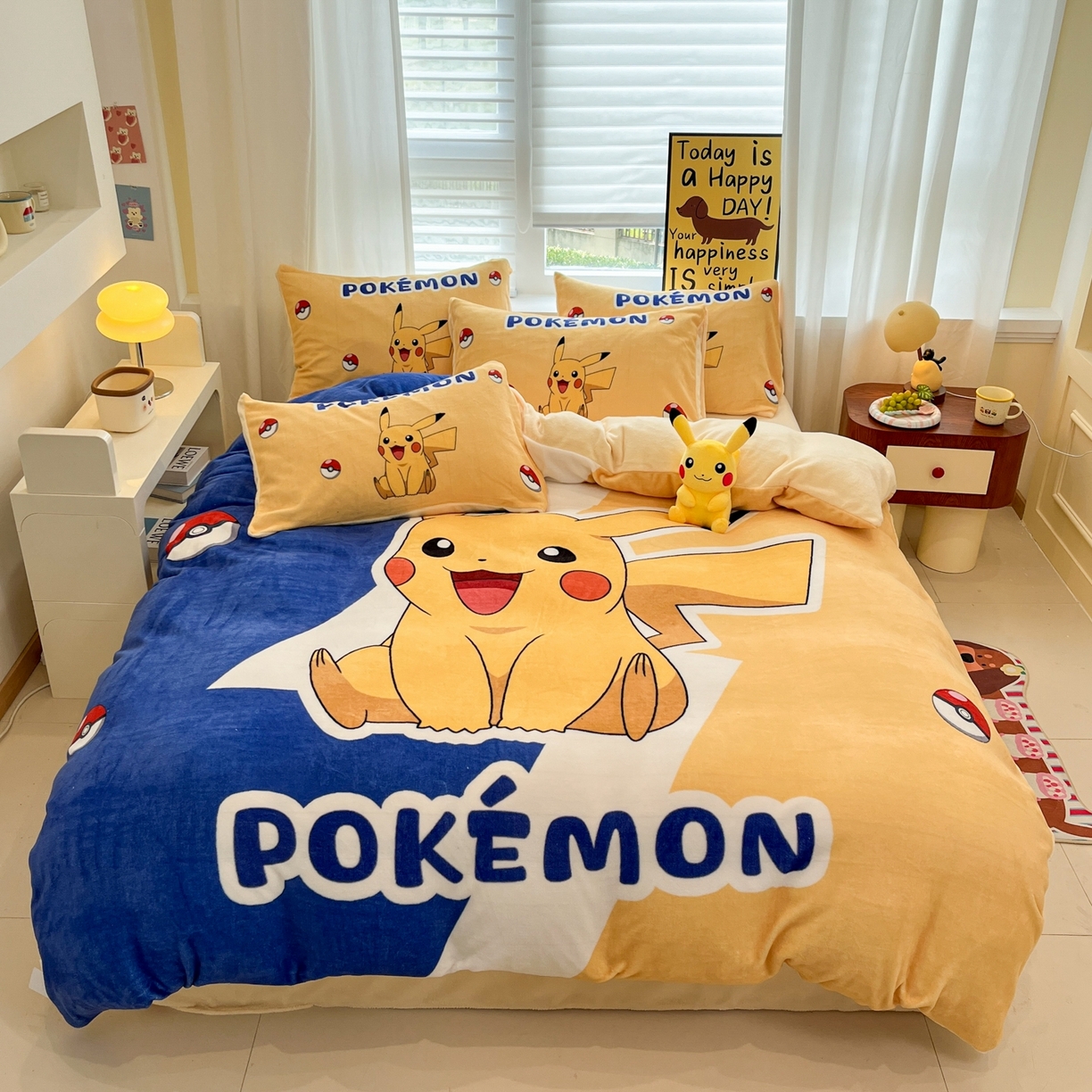 91家纺网 家纺一手货源 找家纺 桃子家居 2025新款A类正版宝可梦授权皮卡丘大版卡通平网数码印花加厚高克重牛奶绒四件套 绒大阪套件-俏皮皮卡丘
