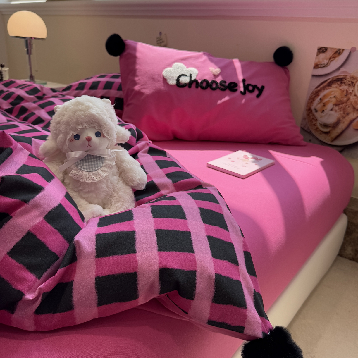 91家纺网 家纺一手货源 找家纺 （总）呗旺鹿 2025新款全棉磨毛球球工艺款四件套