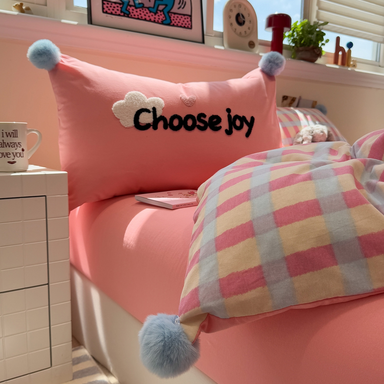 91家纺网 家纺一手货源 找家纺 呗旺鹿 2025新款全棉磨毛球球工艺款四件套 粉芭乐