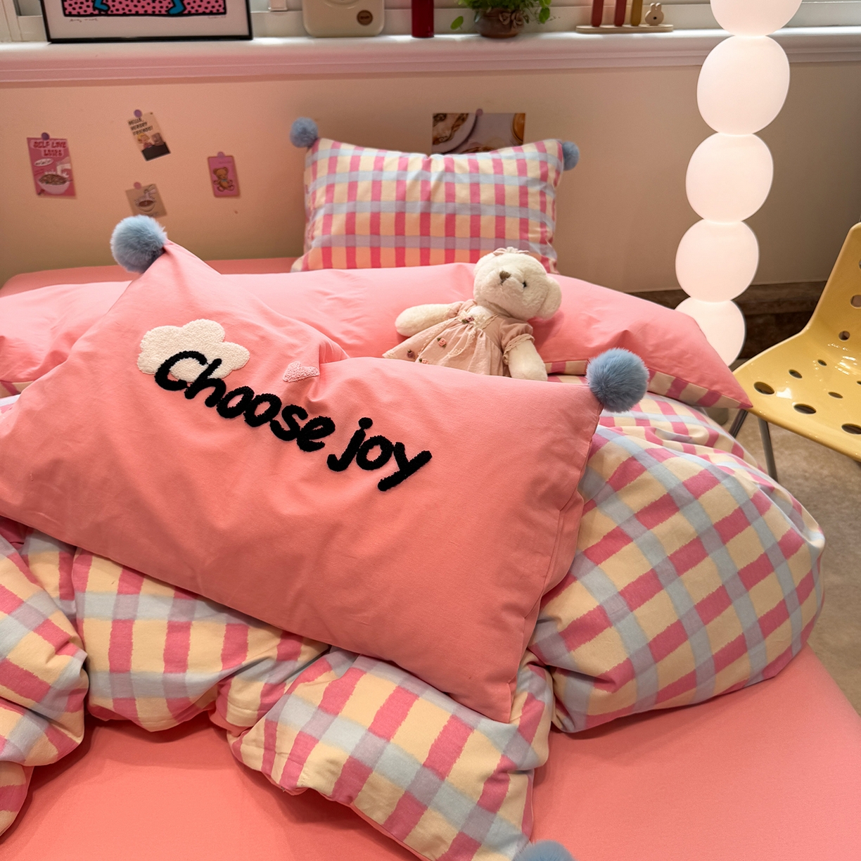 91家纺网 家纺一手货源 找家纺 呗旺鹿 2025新款全棉磨毛球球工艺款四件套 粉芭乐