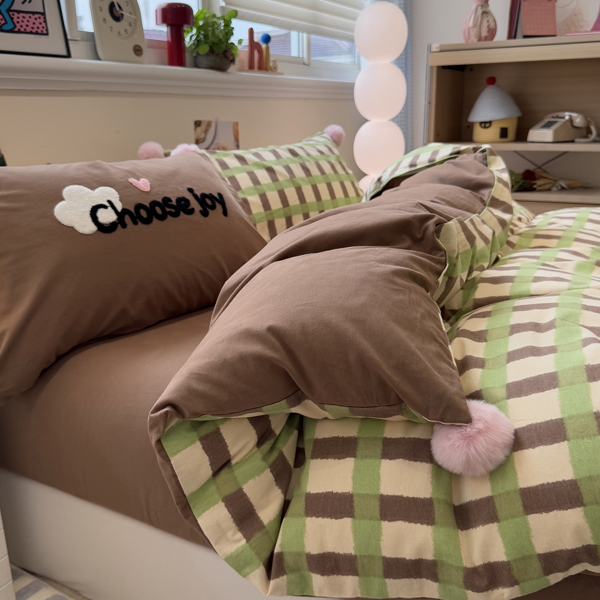 91家纺网 家纺一手货源 找家纺 呗旺鹿 2025新款全棉磨毛球球工艺款四件套 抹茶拿铁