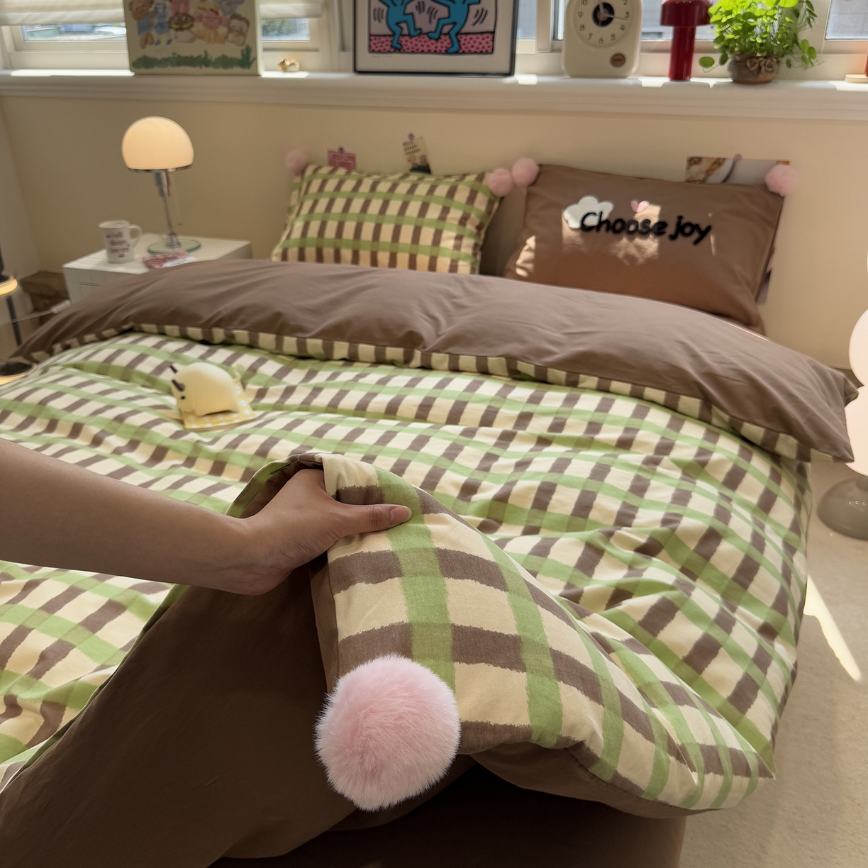 91家纺网 家纺一手货源 找家纺 呗旺鹿 2025新款全棉磨毛球球工艺款四件套 抹茶拿铁