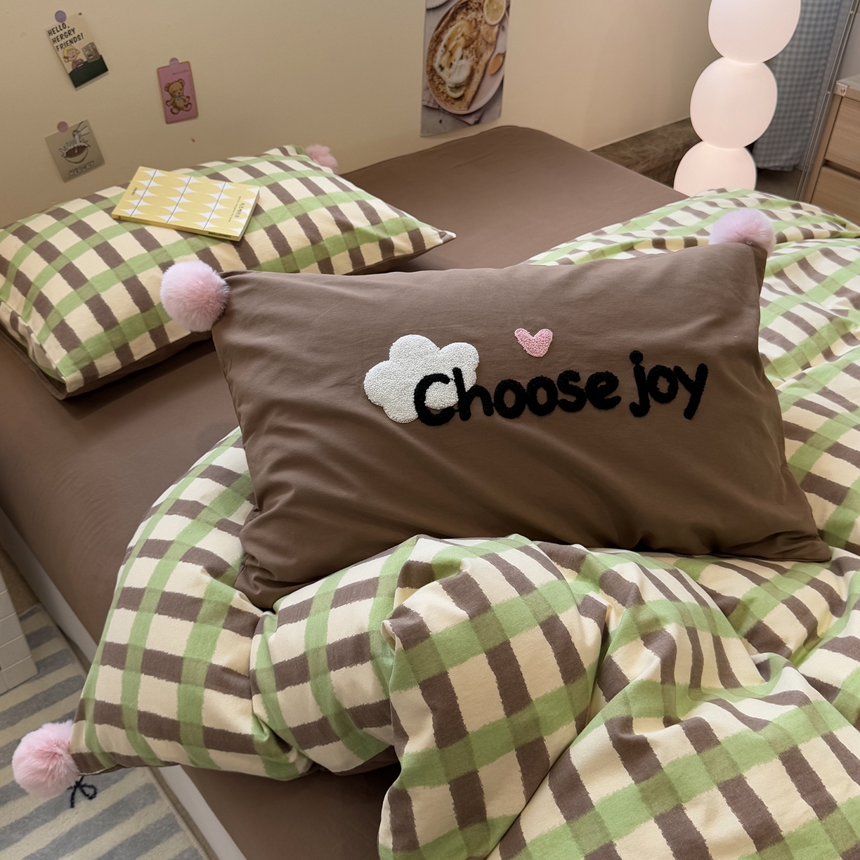 91家纺网 家纺一手货源 找家纺 呗旺鹿 2025新款全棉磨毛球球工艺款四件套 抹茶拿铁