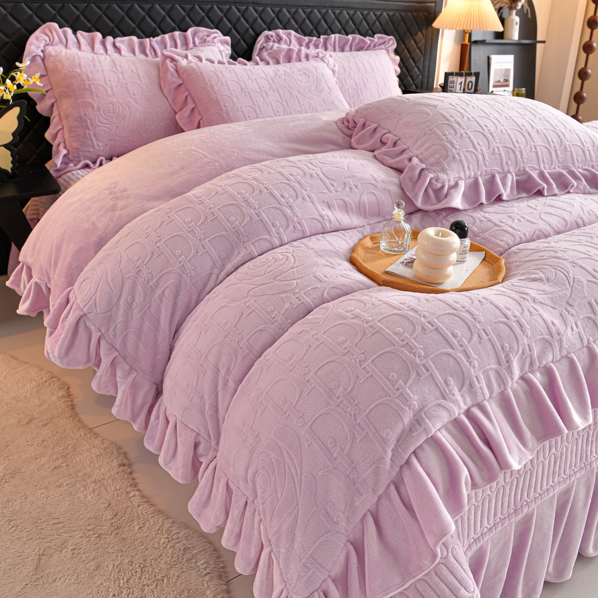 赫本家纺  2025新款高克重纯色花边款雕花绒床盖款四件套 摩卡-紫