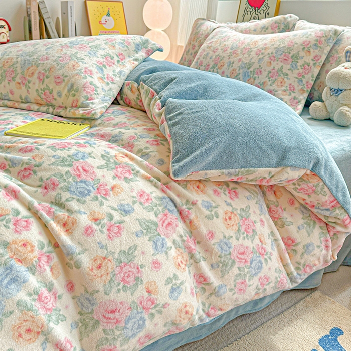 91家纺网 家纺一手货源 找家纺 简一 2025新款小清新牛奶绒印花四件套-花卉系列 夏日花开