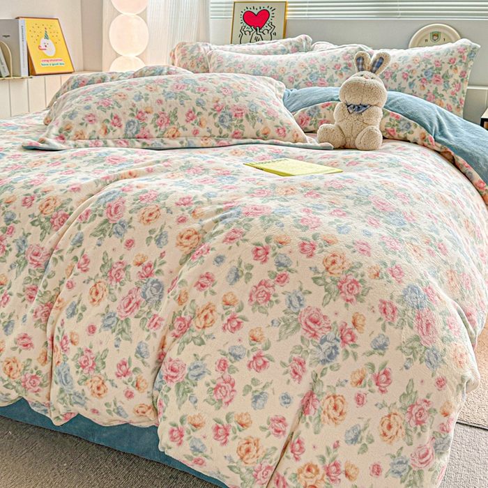 91家纺网 家纺一手货源 找家纺 简一 2025新款小清新牛奶绒印花四件套-花卉系列 夏日花开