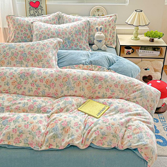 91家纺网 家纺一手货源 找家纺 简一 2025新款小清新牛奶绒印花四件套-花卉系列 夏日花开