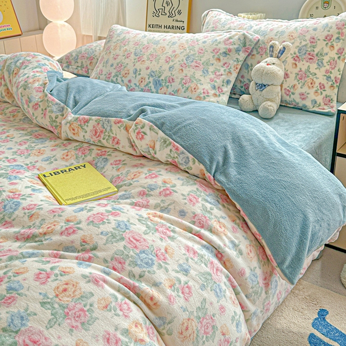 91家纺网 家纺一手货源 找家纺 简一 2025新款小清新牛奶绒印花四件套-花卉系列 夏日花开