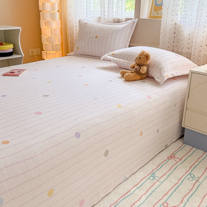 91家纺网 家纺一手货源 找家纺 丽美人 2025新款高克重印花牛奶绒无印风床单款（A类母婴级面料） 波点粉条