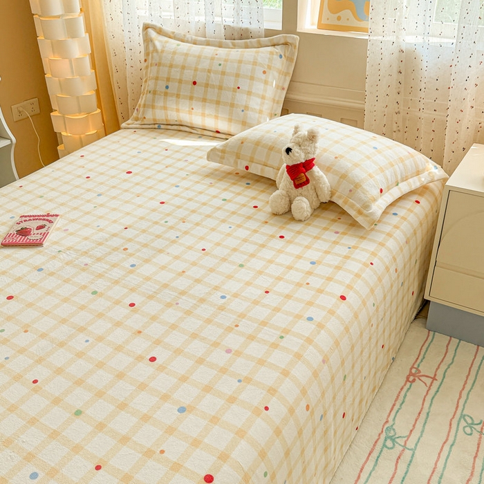 91家纺网 家纺一手货源 找家纺 丽美人 2025新款高克重印花牛奶绒无印风床单款（A类母婴级面料） 波点黄格