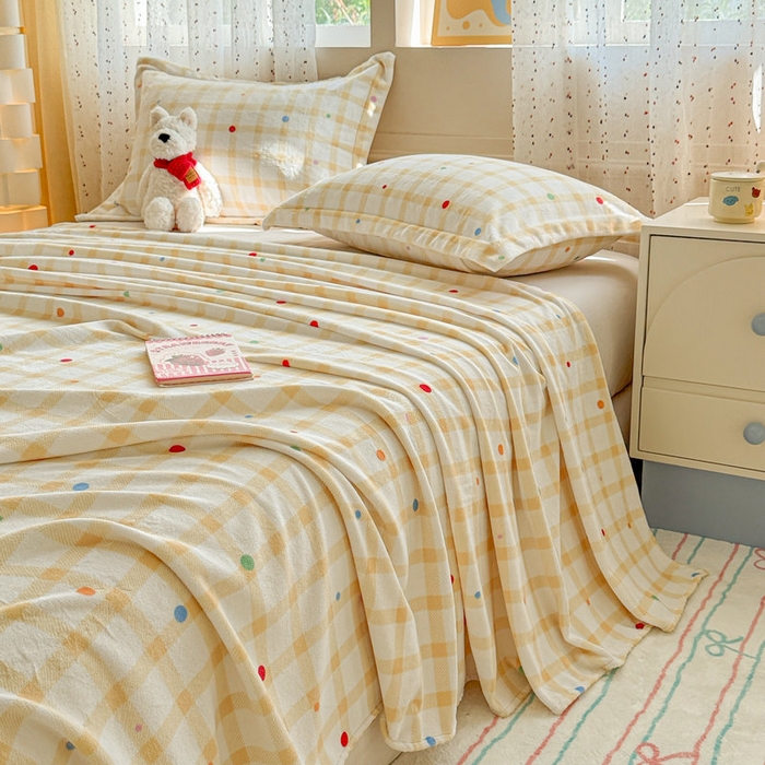 91家纺网 家纺一手货源 找家纺 丽美人 2025新款高克重印花牛奶绒无印风床单款（A类母婴级面料） 波点黄格