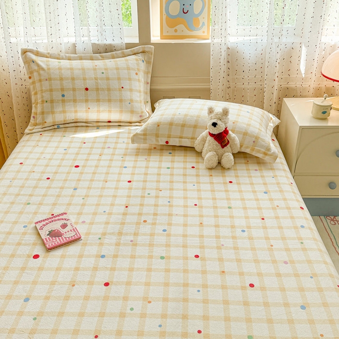 91家纺网 家纺一手货源 找家纺 丽美人 2025新款高克重印花牛奶绒无印风床单款（A类母婴级面料） 波点黄格