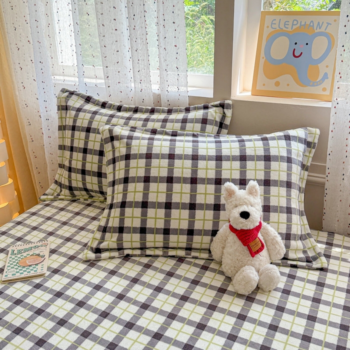 91家纺网 家纺一手货源 找家纺 丽美人 2025新款高克重印花牛奶绒无印风床单款（A类母婴级面料） 浅绿灰格