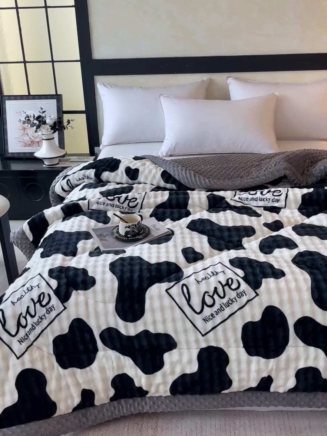 91家纺网 家纺一手货源 找家纺 云家 2025直播热款兔兔绒豆豆被三层夹棉加厚毛毯毯子牛奶绒冬被泡泡兔毛绒保暖被子被芯 牛牛