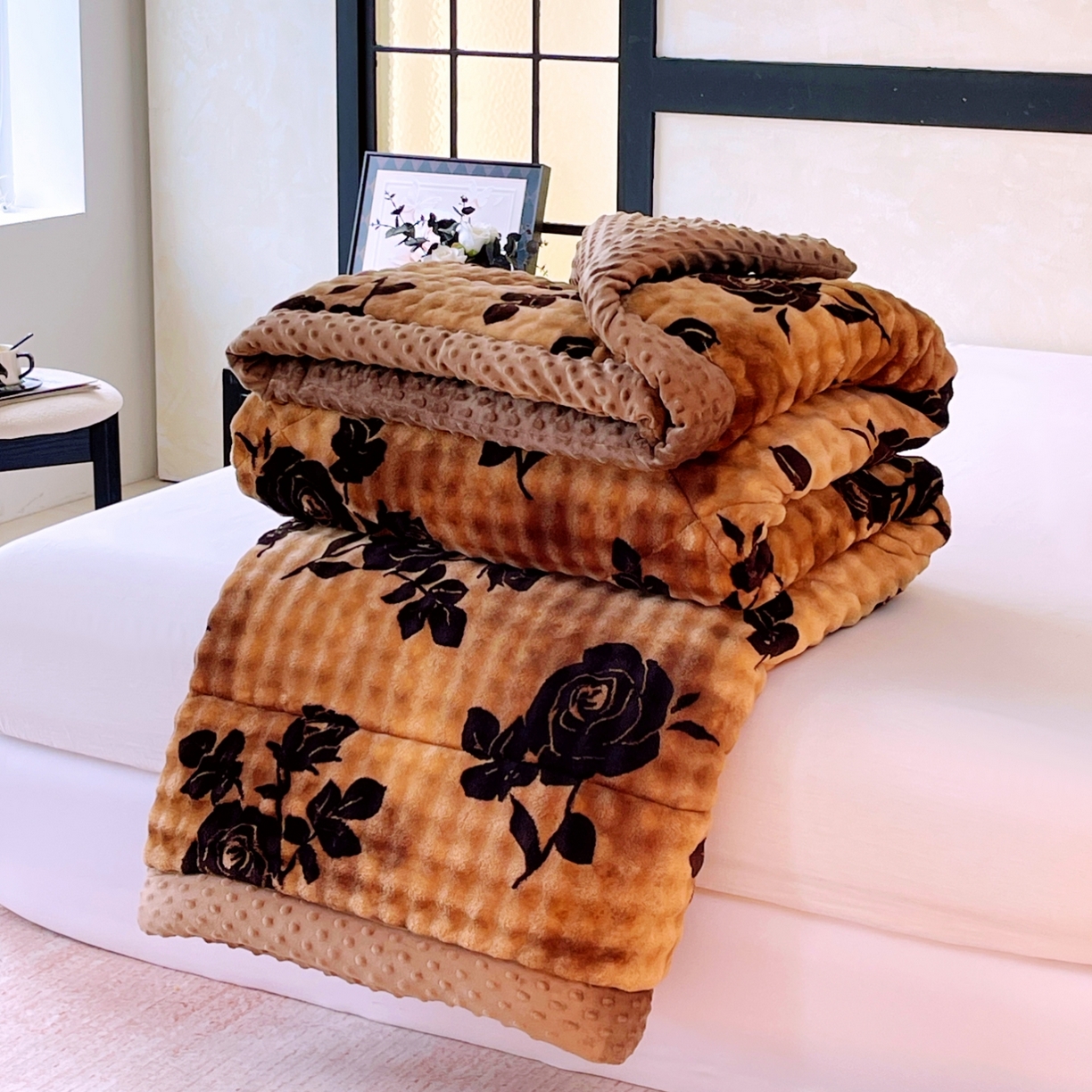 91家纺网 家纺一手货源 找家纺 云家 2025直播热款兔兔绒豆豆被三层夹棉加厚毛毯毯子牛奶绒冬被泡泡兔毛绒保暖被子被芯 盛放