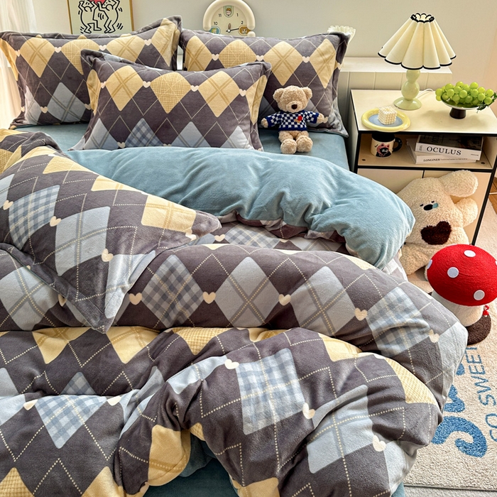 91家纺网 家纺一手货源 找家纺 简一 2025新款小清新牛奶绒印花四件套-花卉系列 英俊风情