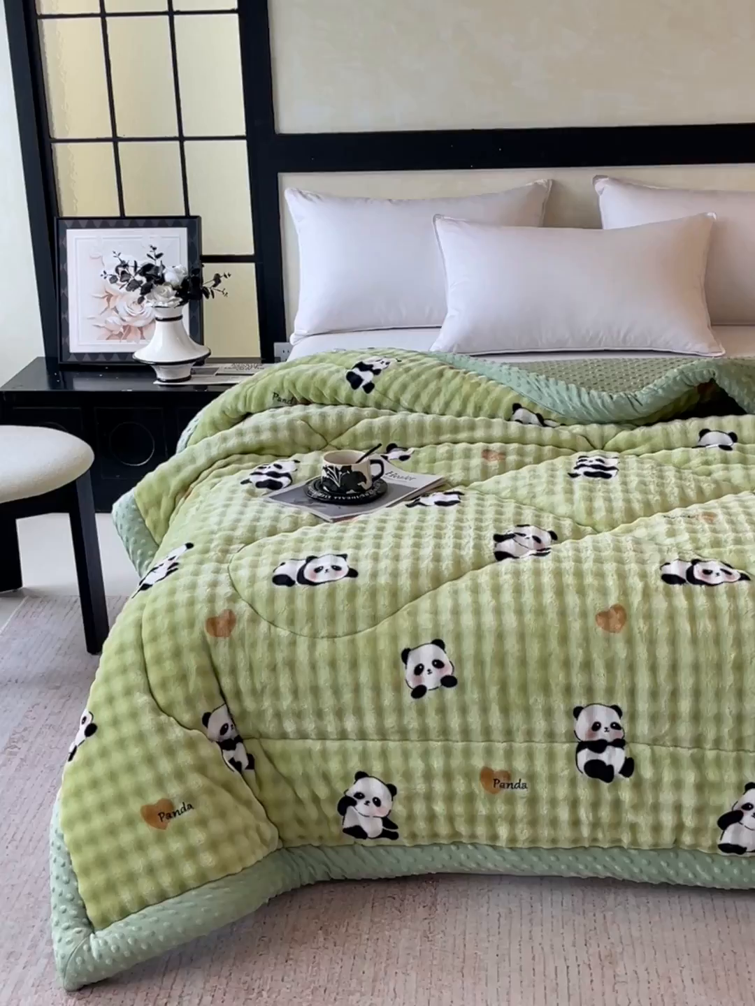 91家纺网 家纺一手货源 找家纺 云家 2025直播热款兔兔绒豆豆被三层夹棉加厚毛毯毯子牛奶绒冬被泡泡兔毛绒保暖被子被芯 熊猫宝贝