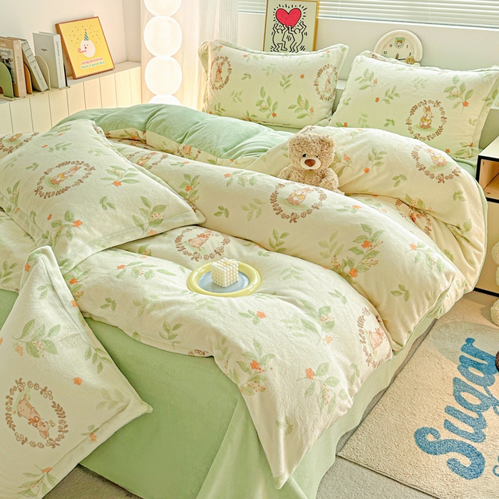 91家纺网 家纺一手货源 找家纺 简一 2025新款小清新牛奶绒印花四件套-卡通系列 叶畔兔语