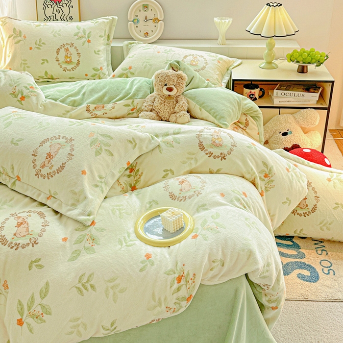 91家纺网 家纺一手货源 找家纺 简一 2025新款小清新牛奶绒印花四件套-卡通系列 叶畔兔语