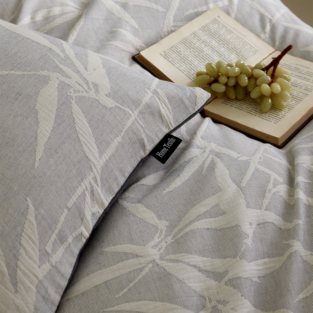 91家纺网 家纺一手货源 找家纺 小叮当家纺仓储工厂店 2025新款提供买家秀爆款花型不断货全棉纯棉A类三层纱加厚磨毛大提花四件套 川野·兰