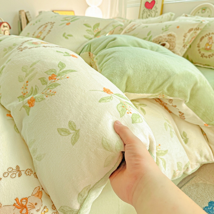 91家纺网 家纺一手货源 找家纺 （总）简一 2025新款小清新牛奶绒印花四件套-卡通系列