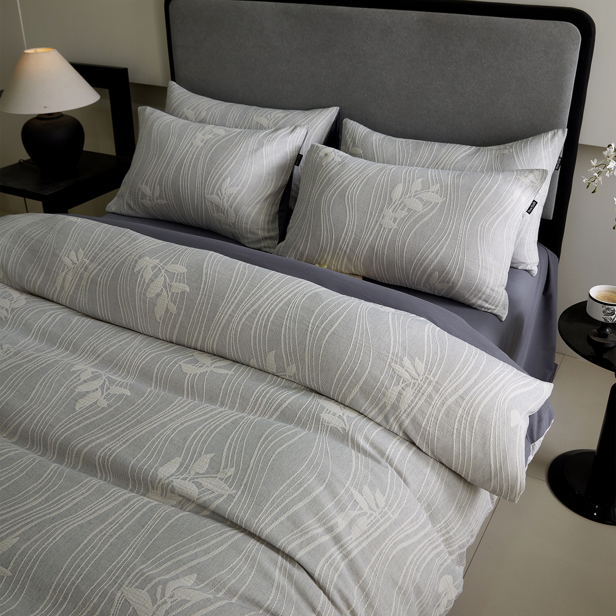 91家纺网 家纺一手货源 找家纺 小叮当家纺仓储工厂店 2025新款提供买家秀爆款花型不断货全棉纯棉A类三层纱加厚磨毛大提花四件套 米斯·兰