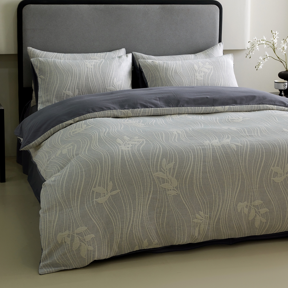 91家纺网 家纺一手货源 找家纺 小叮当家纺仓储工厂店 2025新款提供买家秀爆款花型不断货全棉纯棉A类三层纱加厚磨毛大提花四件套 米斯·兰