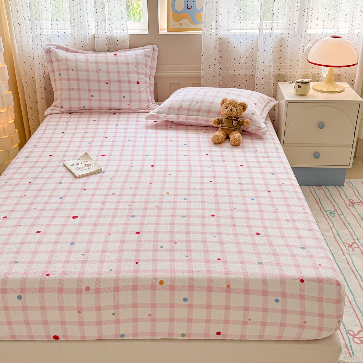 91家纺网 家纺一手货源 找家纺 丽美人 2025新款高克重印花牛奶绒无印风床笠款（A类母婴级面料） 波点粉格