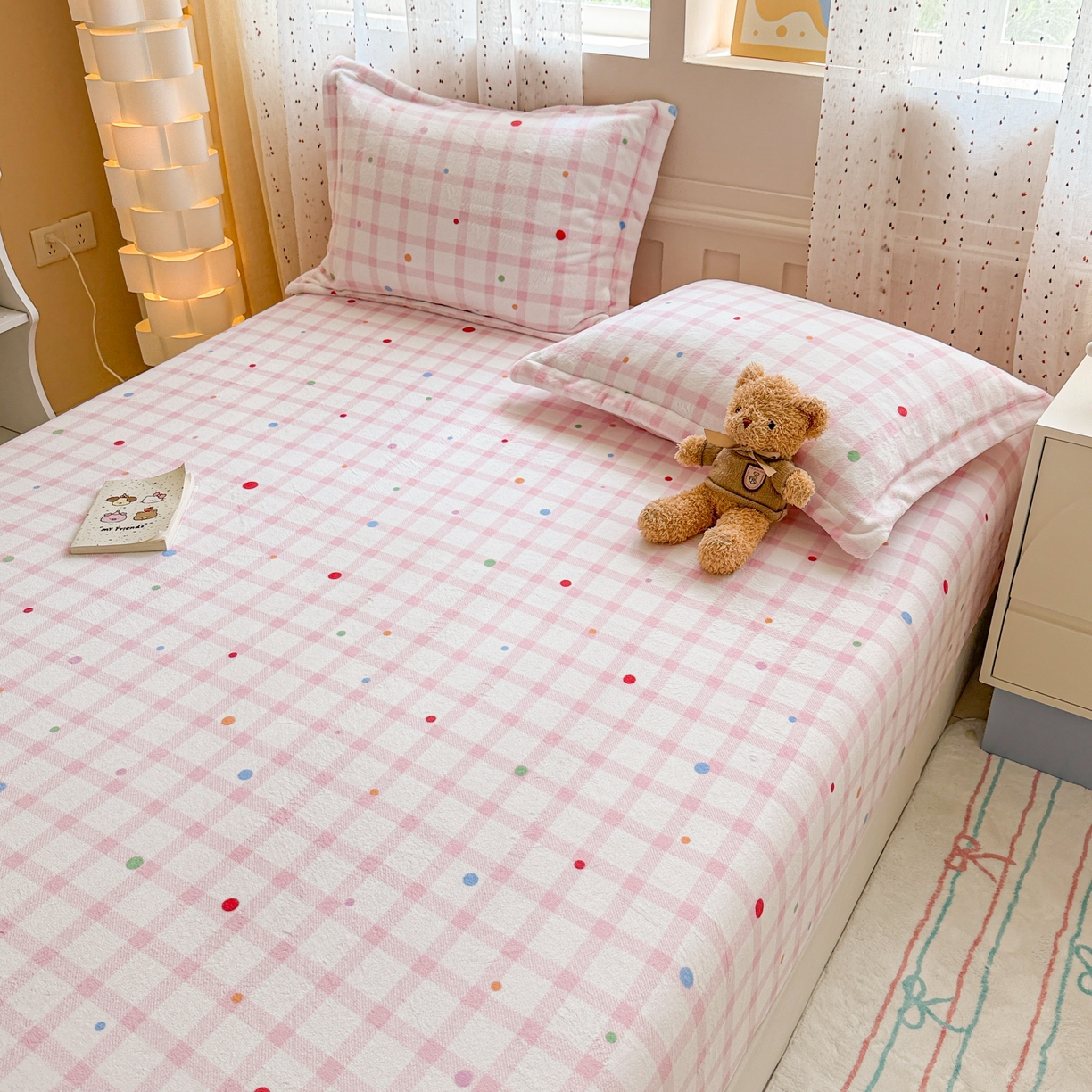 91家纺网 家纺一手货源 找家纺 丽美人 2025新款高克重印花牛奶绒无印风床笠款（A类母婴级面料） 波点粉格