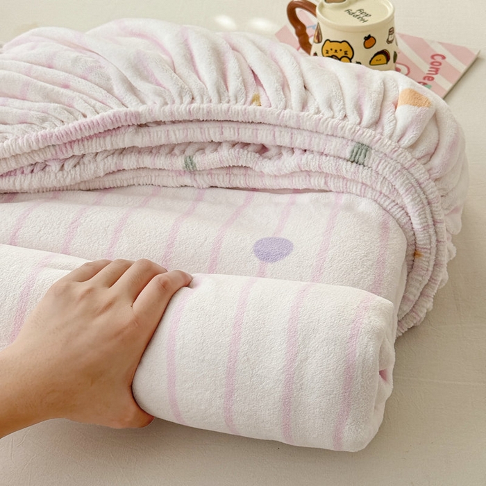 丽美人 2025新款高克重印花牛奶绒无印风床笠款（A类母婴级面料） 波点粉条