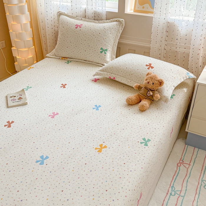 91家纺网 家纺一手货源 找家纺 丽美人 2025新款高克重印花牛奶绒无印风床笠款（A类母婴级面料） 波点蝴蝶结