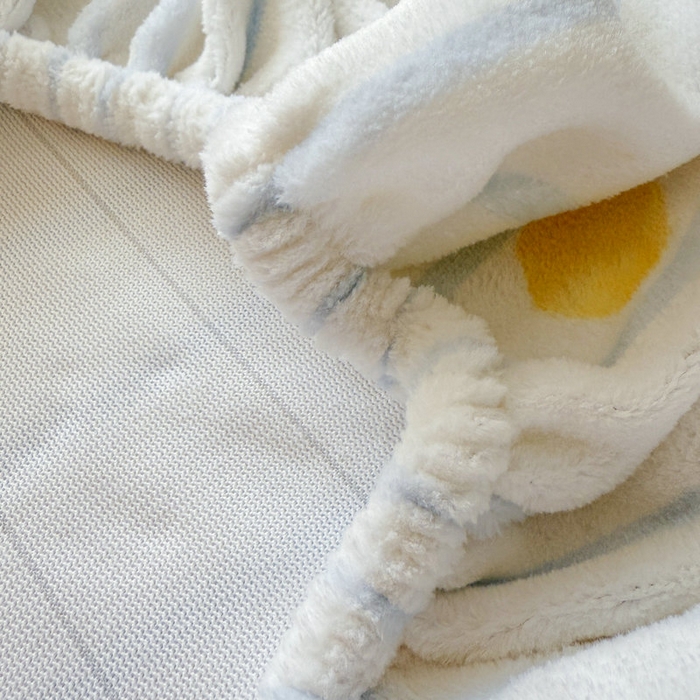 91家纺网 家纺一手货源 找家纺 丽美人 2025新款高克重印花牛奶绒无印风床笠款（A类母婴级面料） 波点蓝条