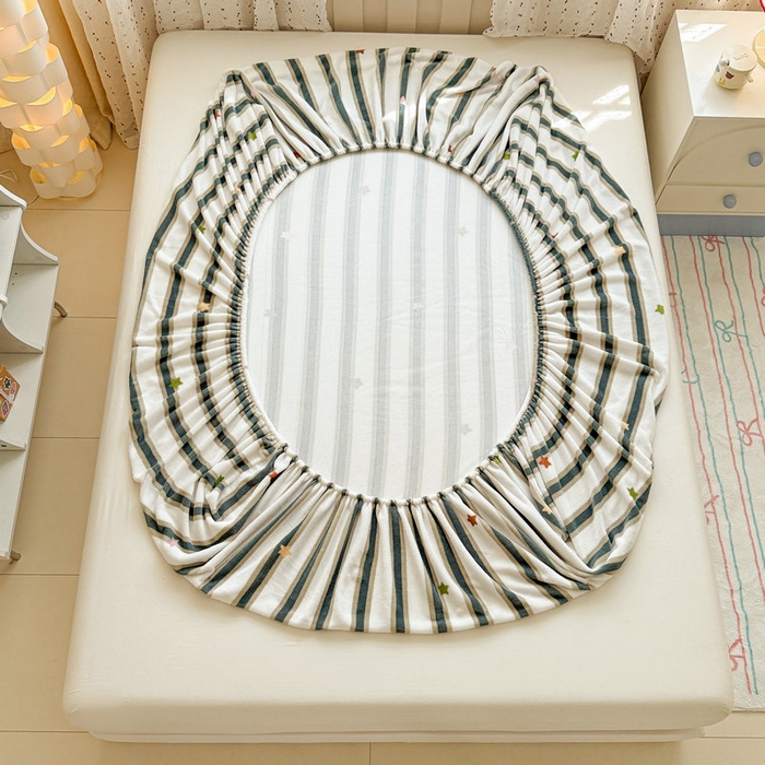 91家纺网 家纺一手货源 找家纺 丽美人 2025新款高克重印花牛奶绒无印风床笠款（A类母婴级面料） 彩星黑条