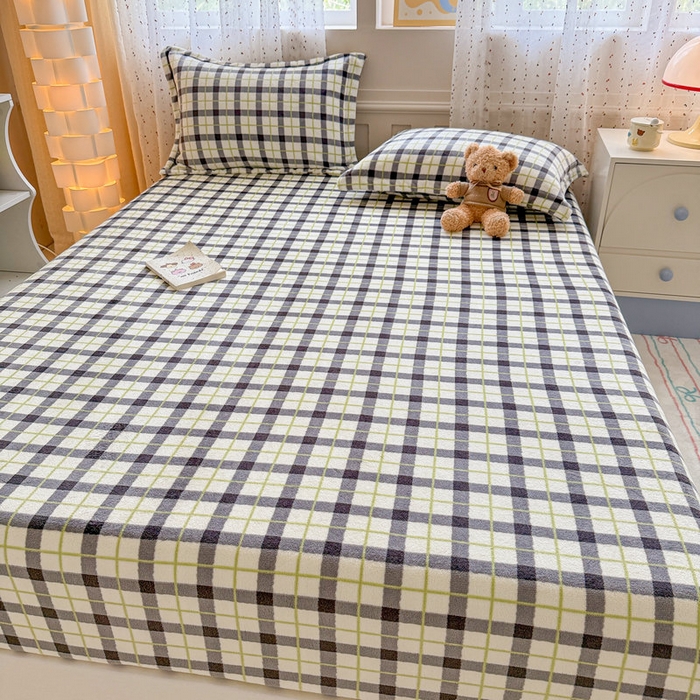 91家纺网 家纺一手货源 找家纺 丽美人 2025新款高克重印花牛奶绒无印风床笠款（A类母婴级面料） 浅绿灰格